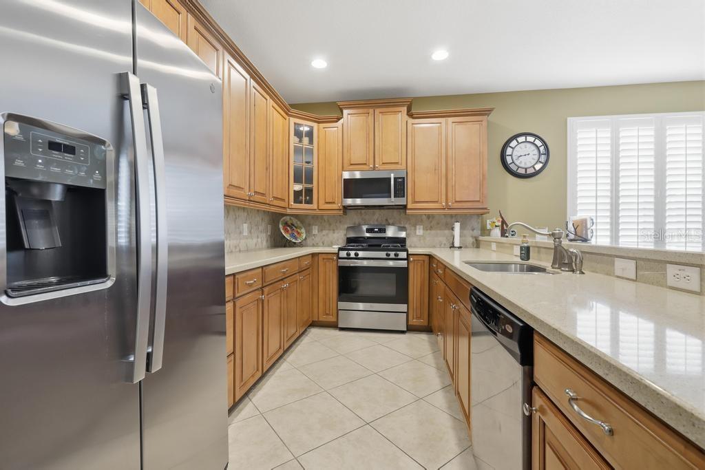 Image 11 of 33 For 204 Wellington Woods Avenue