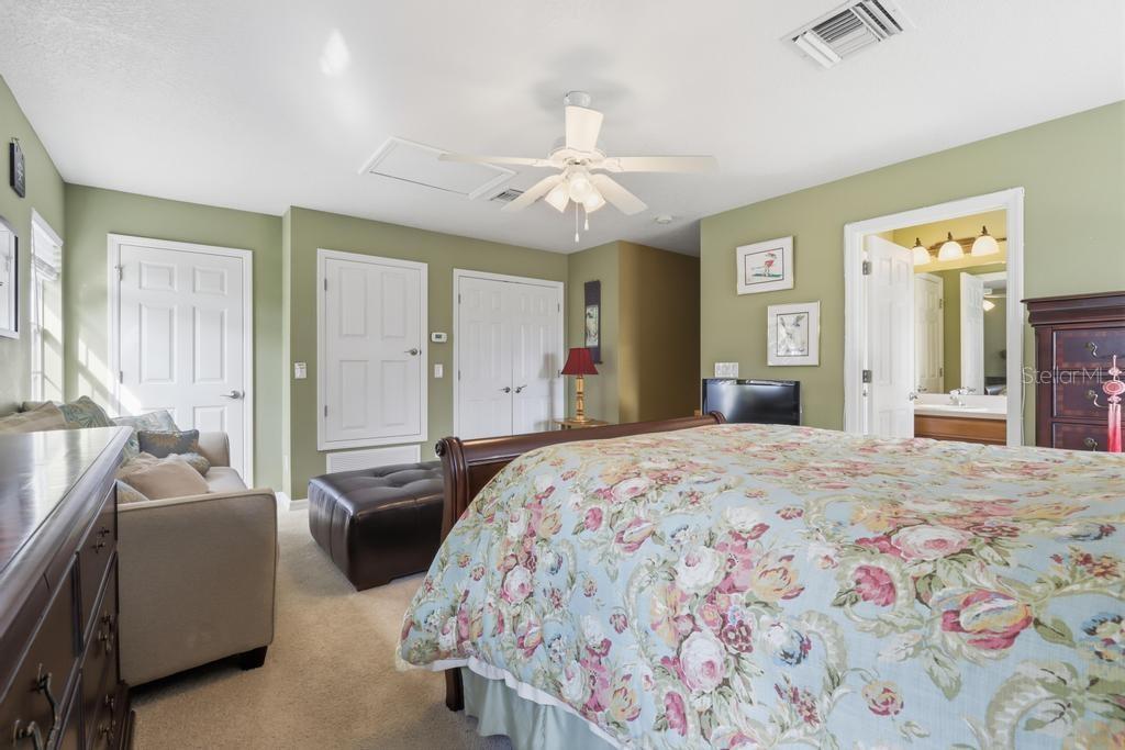 Image 24 of 33 For 204 Wellington Woods Avenue