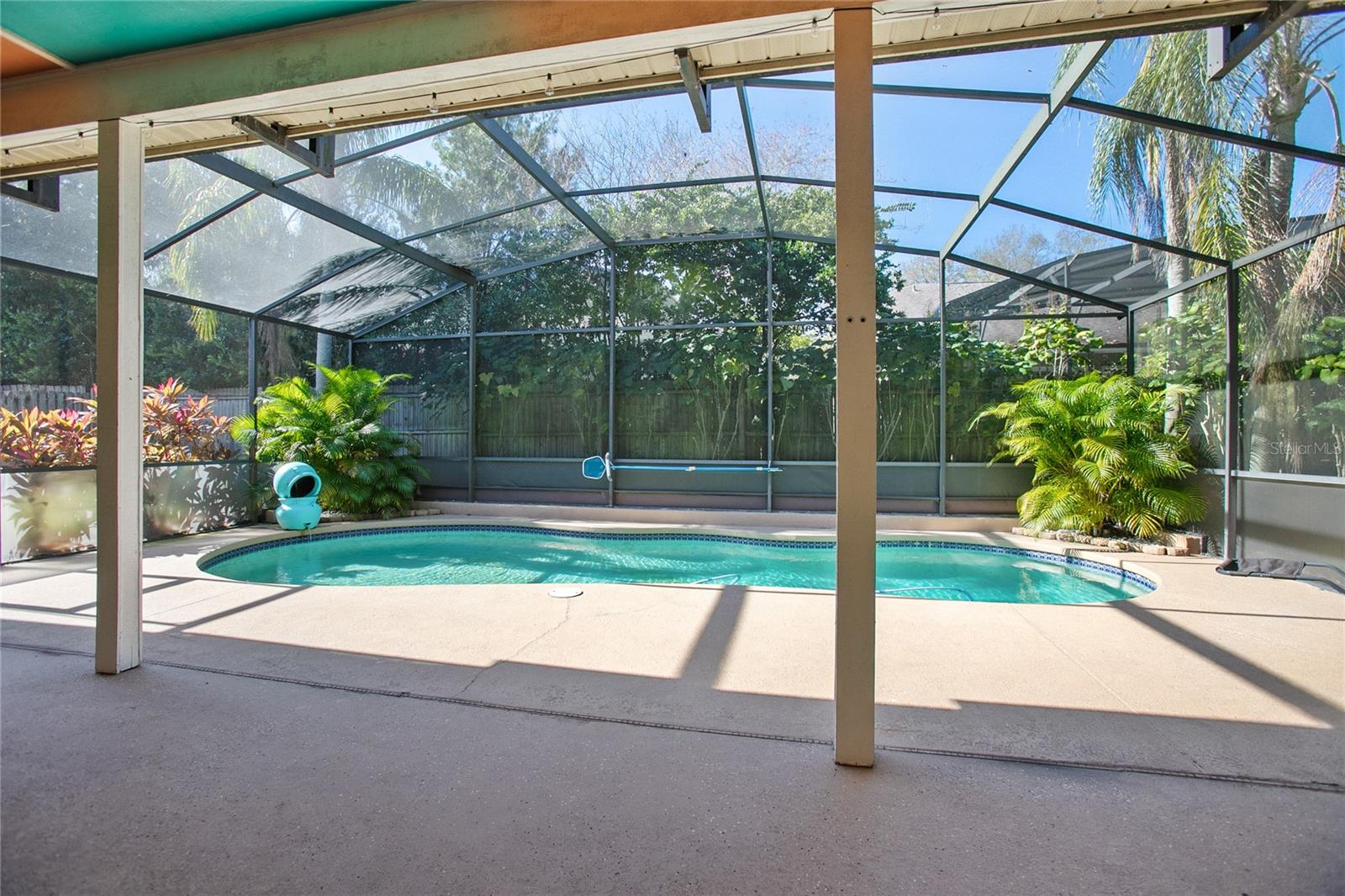 Image 29 of 38 For 2245 Turnberry Drive