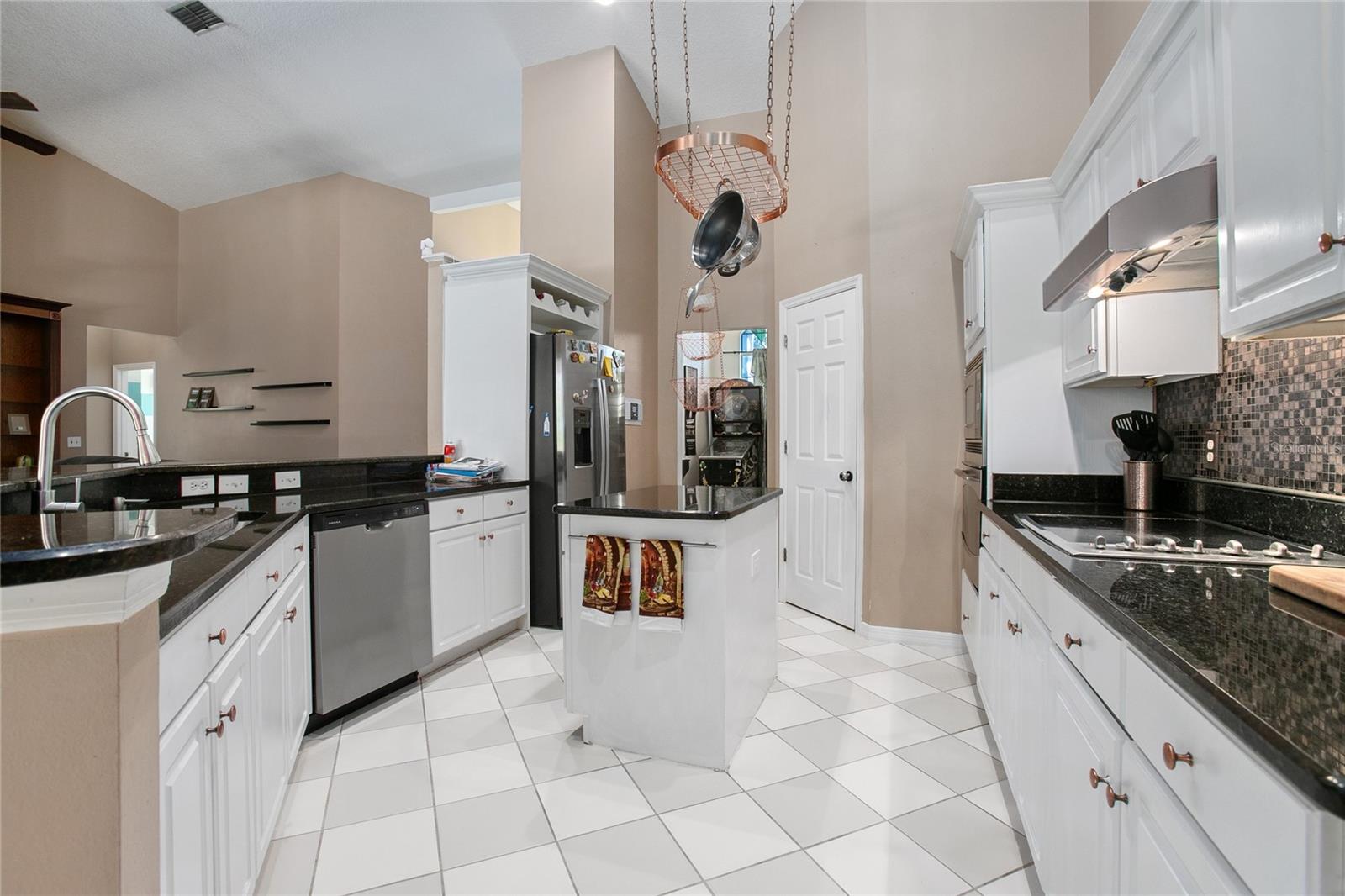 Image 9 of 38 For 2245 Turnberry Drive