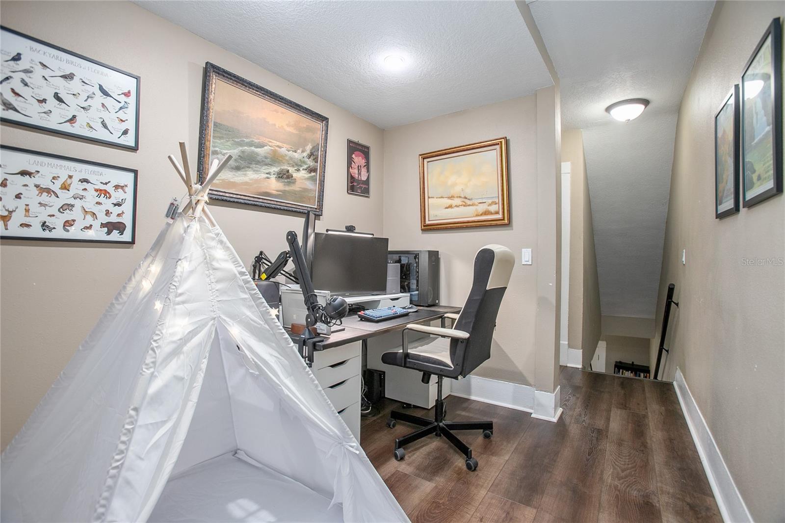 Image 21 of 43 For 206 Wisconsin Avenue