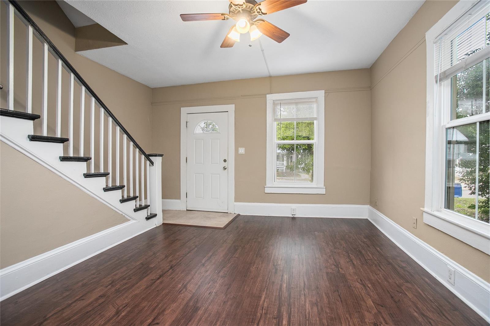 Image 24 of 43 For 206 Wisconsin Avenue