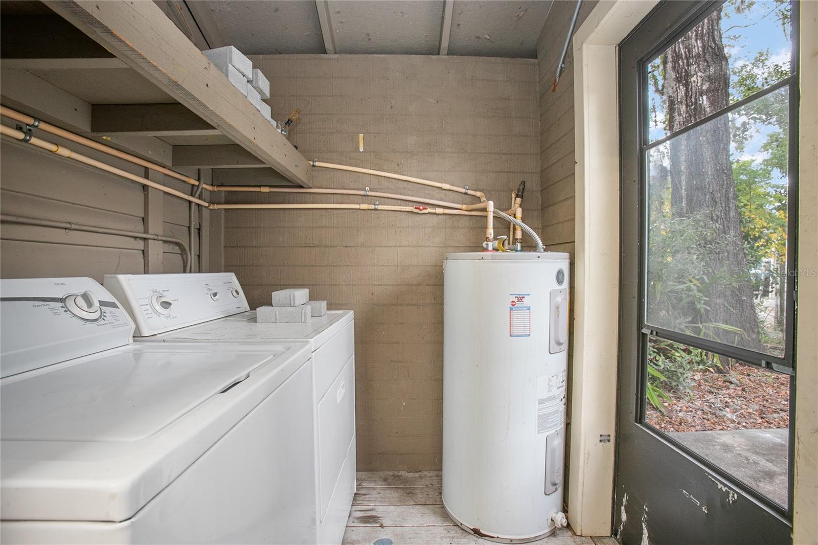 Image 32 of 43 For 206 Wisconsin Avenue