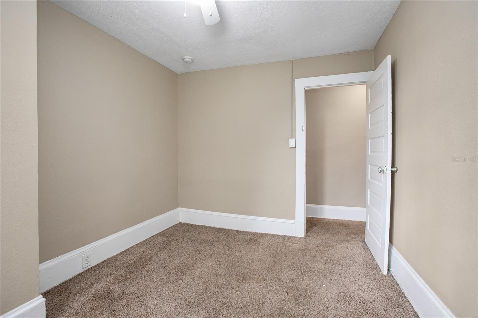 Image 38 of 43 For 206 Wisconsin Avenue