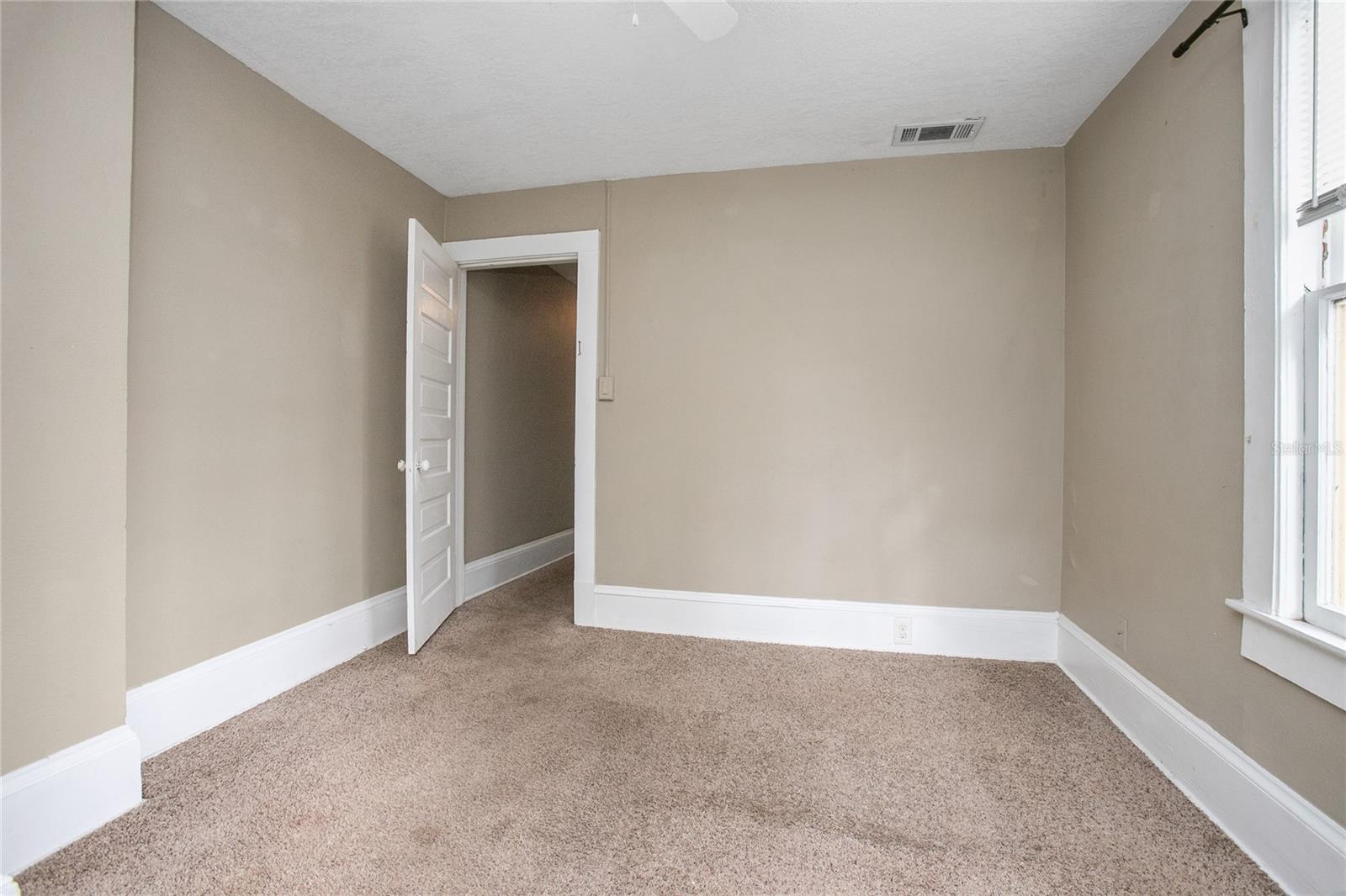 Image 39 of 43 For 206 Wisconsin Avenue