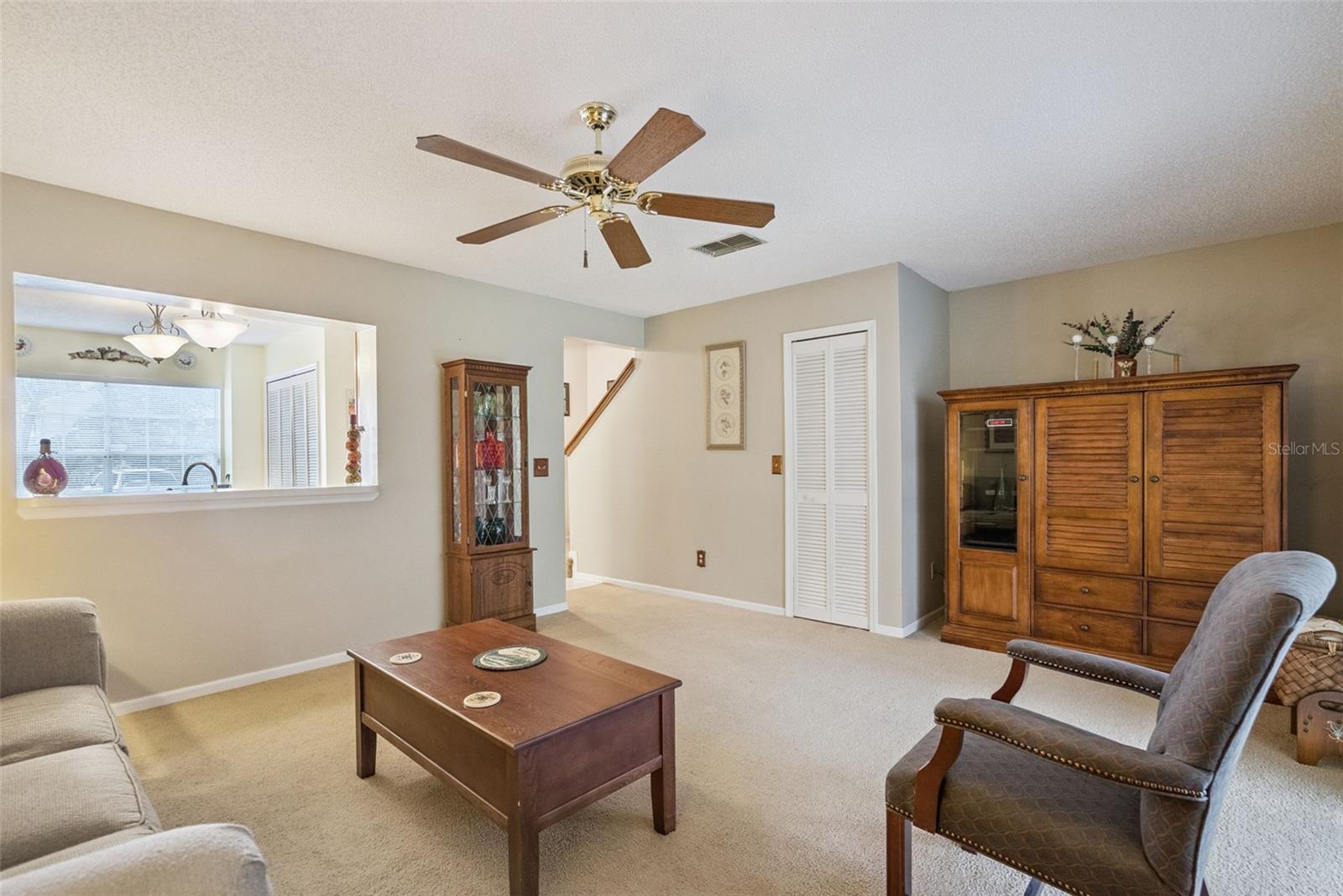 Image 4 of 20 For 543 Green Spring Circle