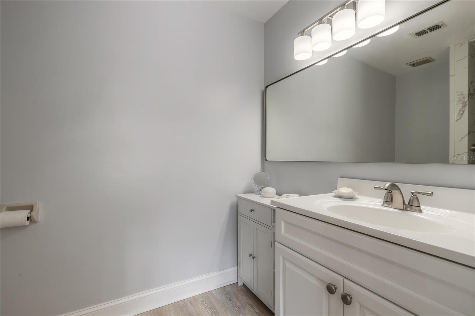 Image 12 of 36 For 251 Orange Grove Drive 8