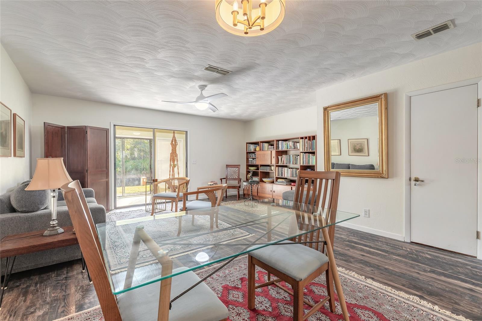 Image 6 of 36 For 251 Orange Grove Drive 8