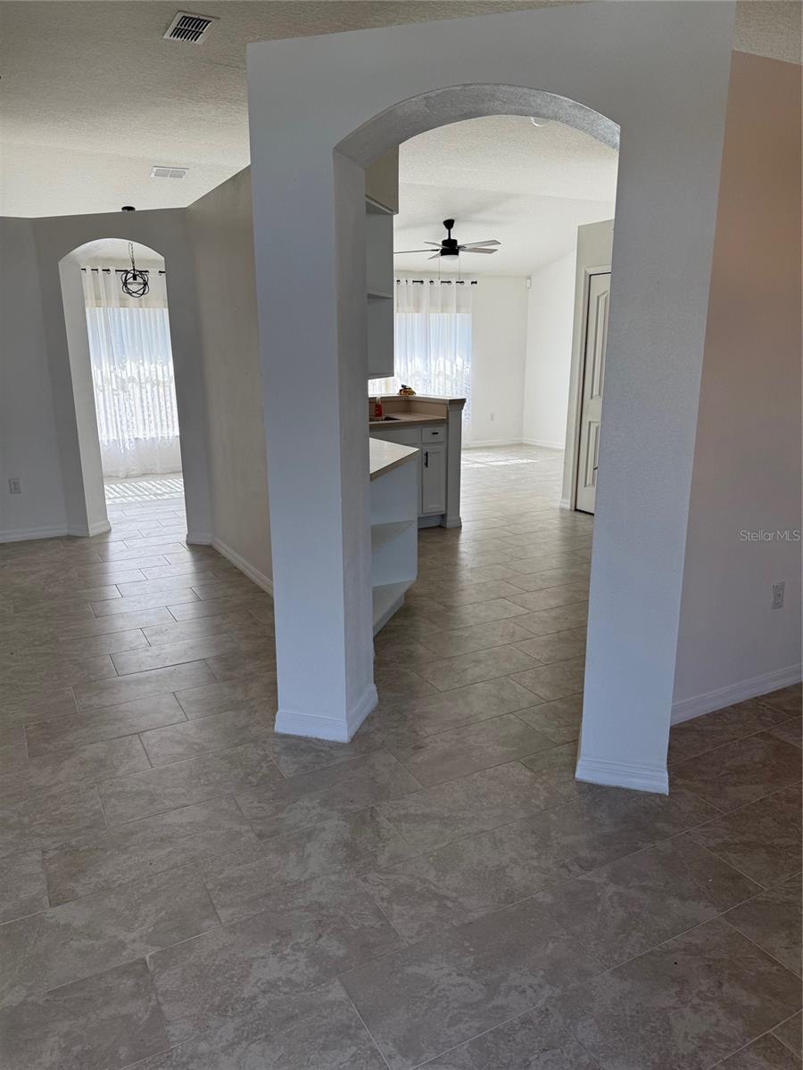 Image 15 of 24 For 710 Independence Drive