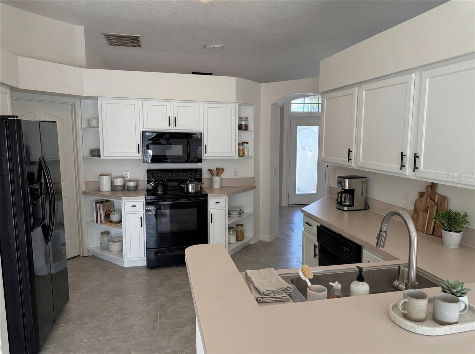 Image 18 of 24 For 710 Independence Drive