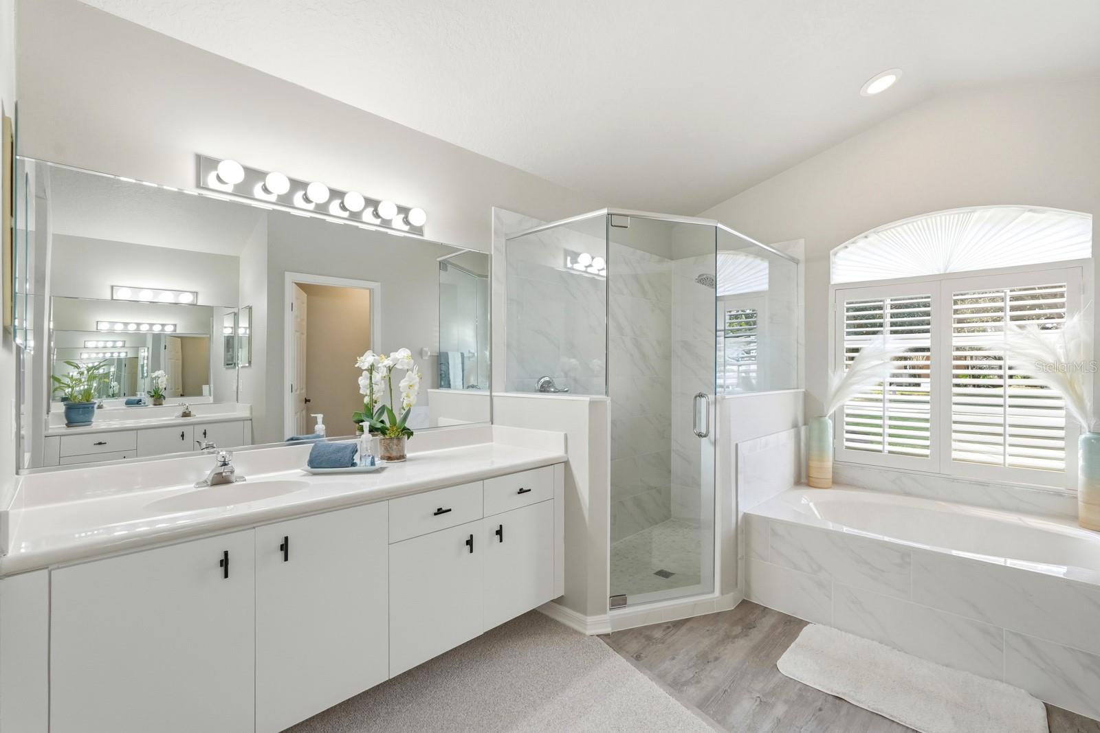 Image 25 of 56 For 15 Circle Creek Way