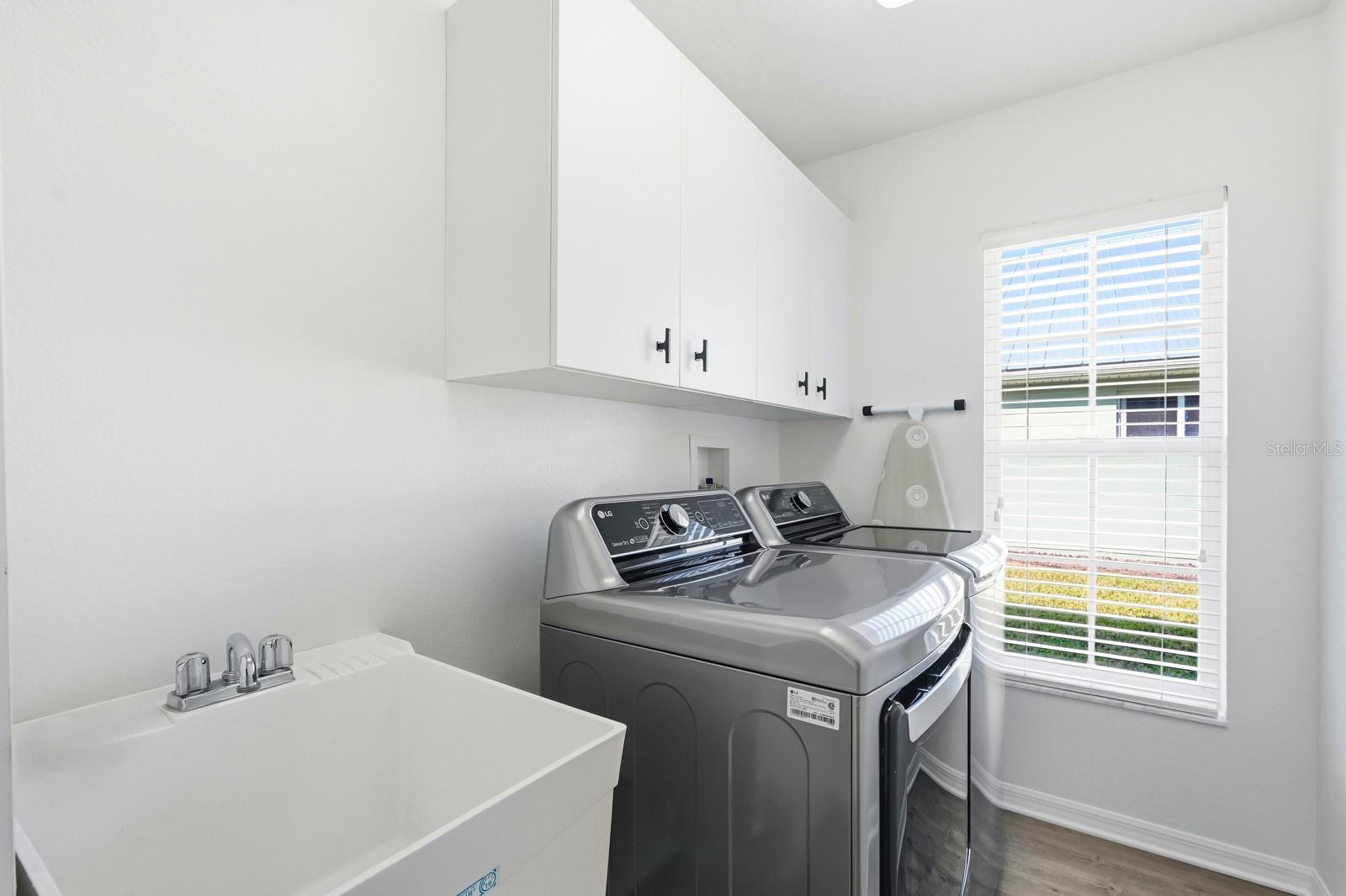 Image 31 of 56 For 15 Circle Creek Way