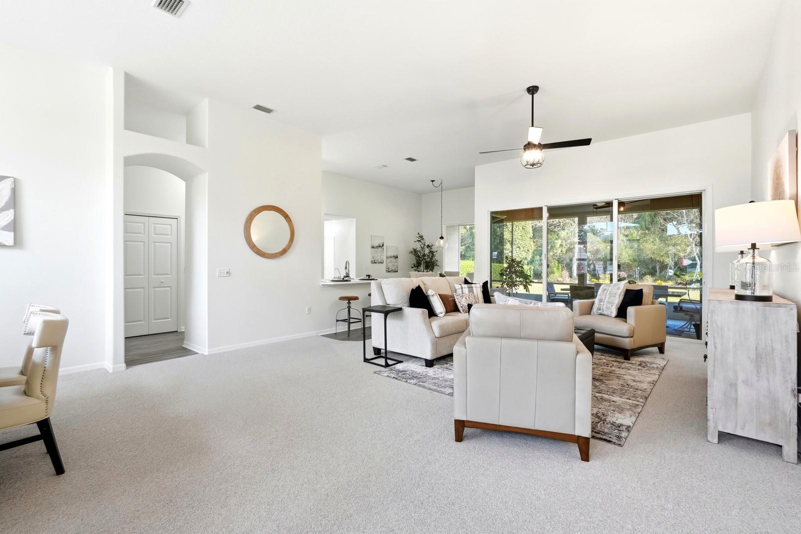 Image 7 of 56 For 15 Circle Creek Way