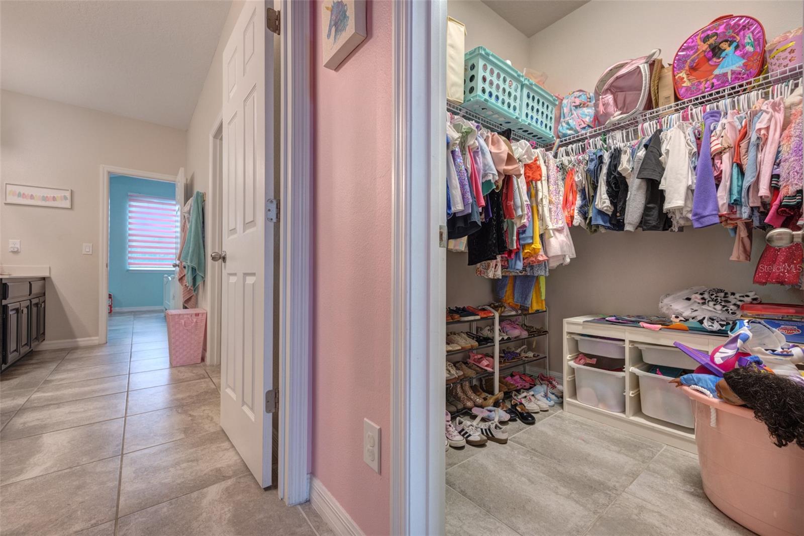 Image 35 of 65 For 2401 Oxmoor Drive