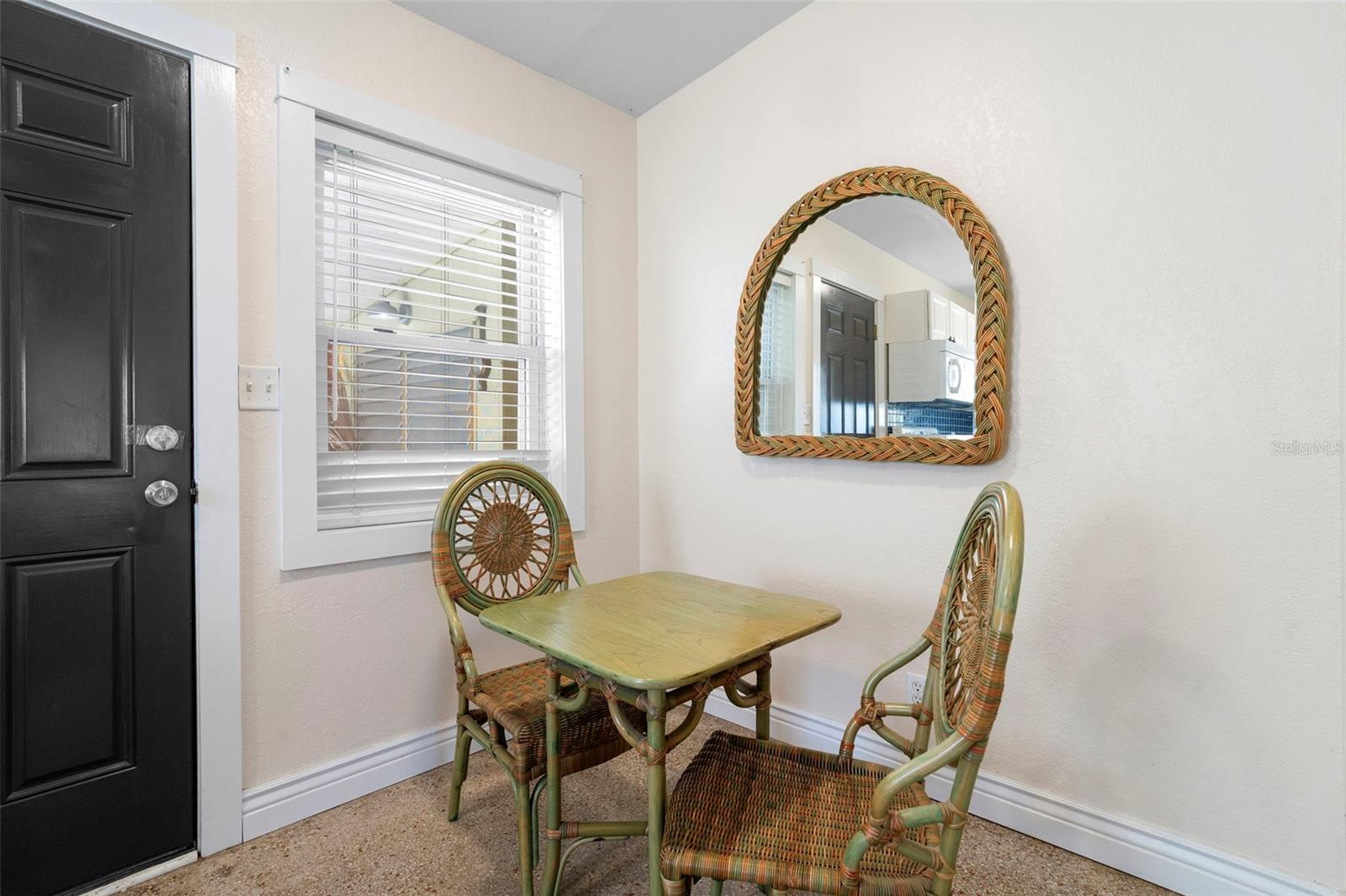 Image 29 of 40 For 205 Kentucky Avenue