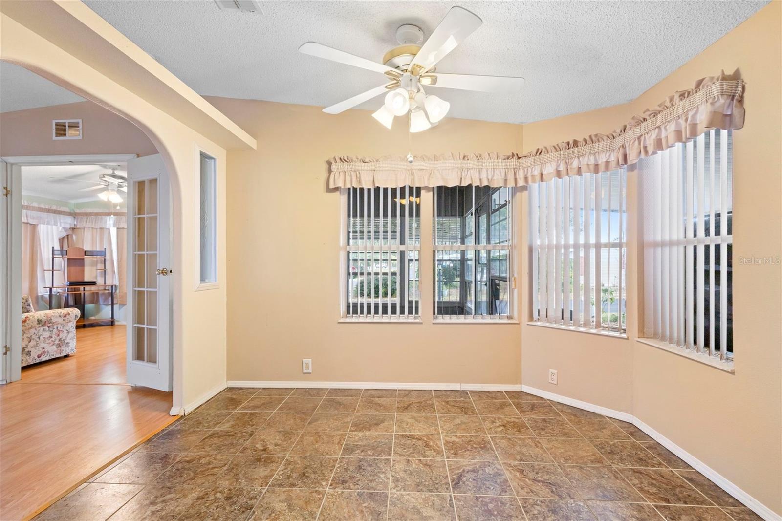 Image 13 of 26 For 11910 Salina Way