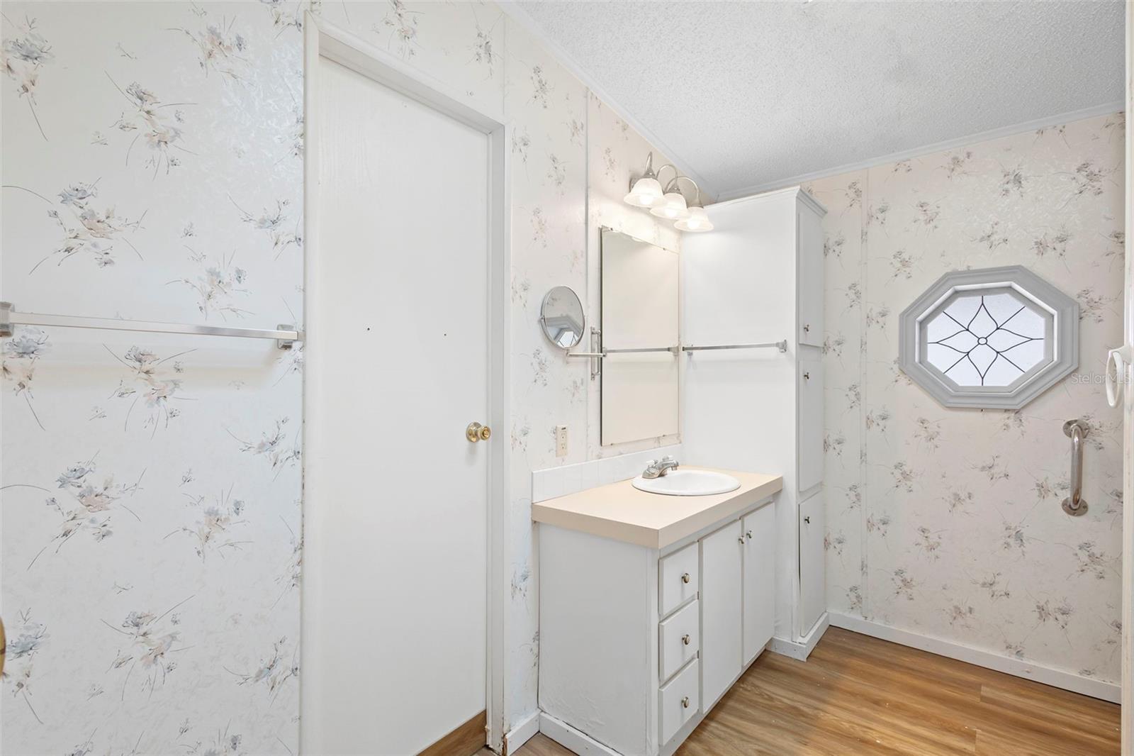 Image 20 of 26 For 11910 Salina Way