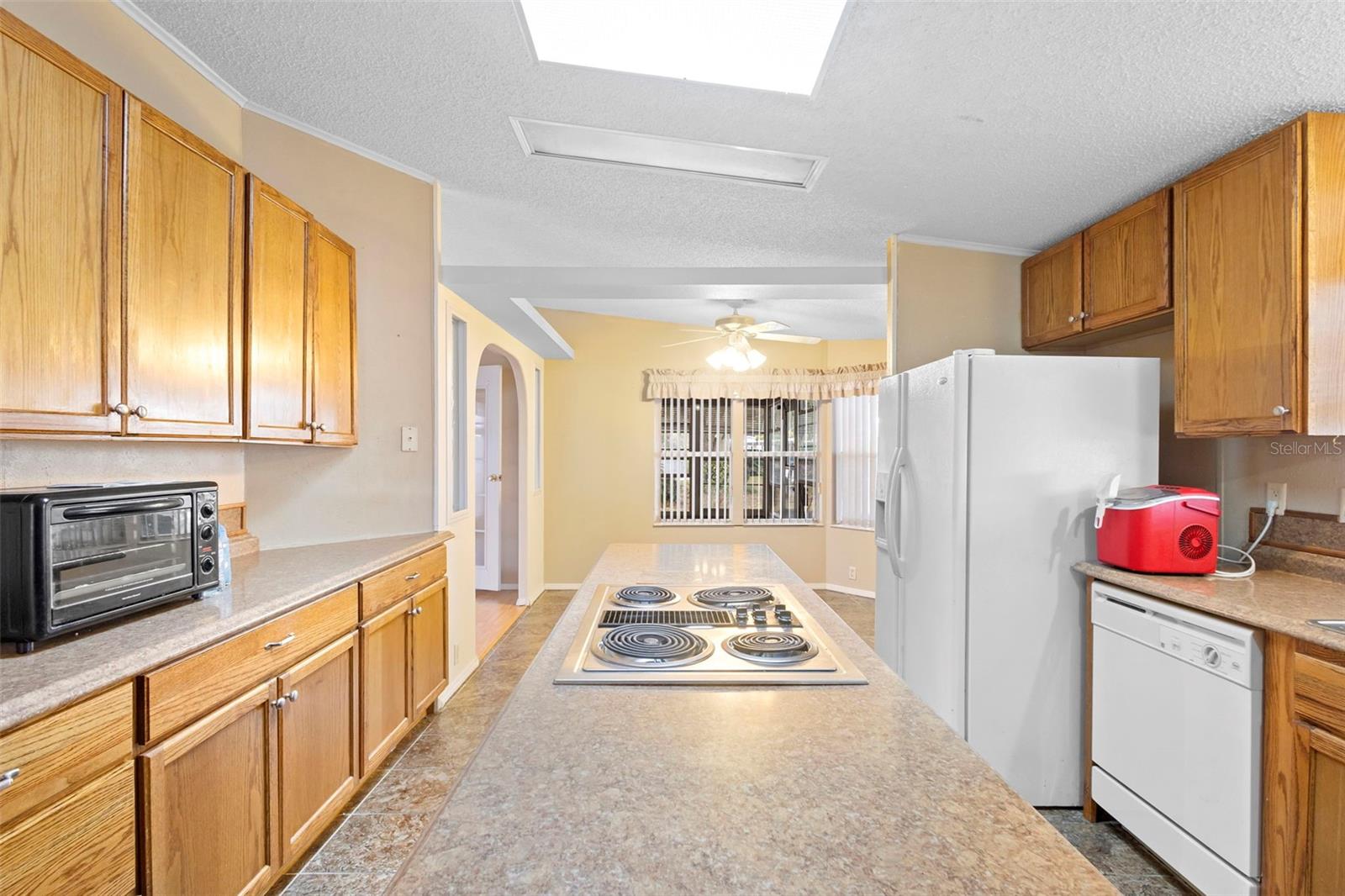 Image 3 of 26 For 11910 Salina Way