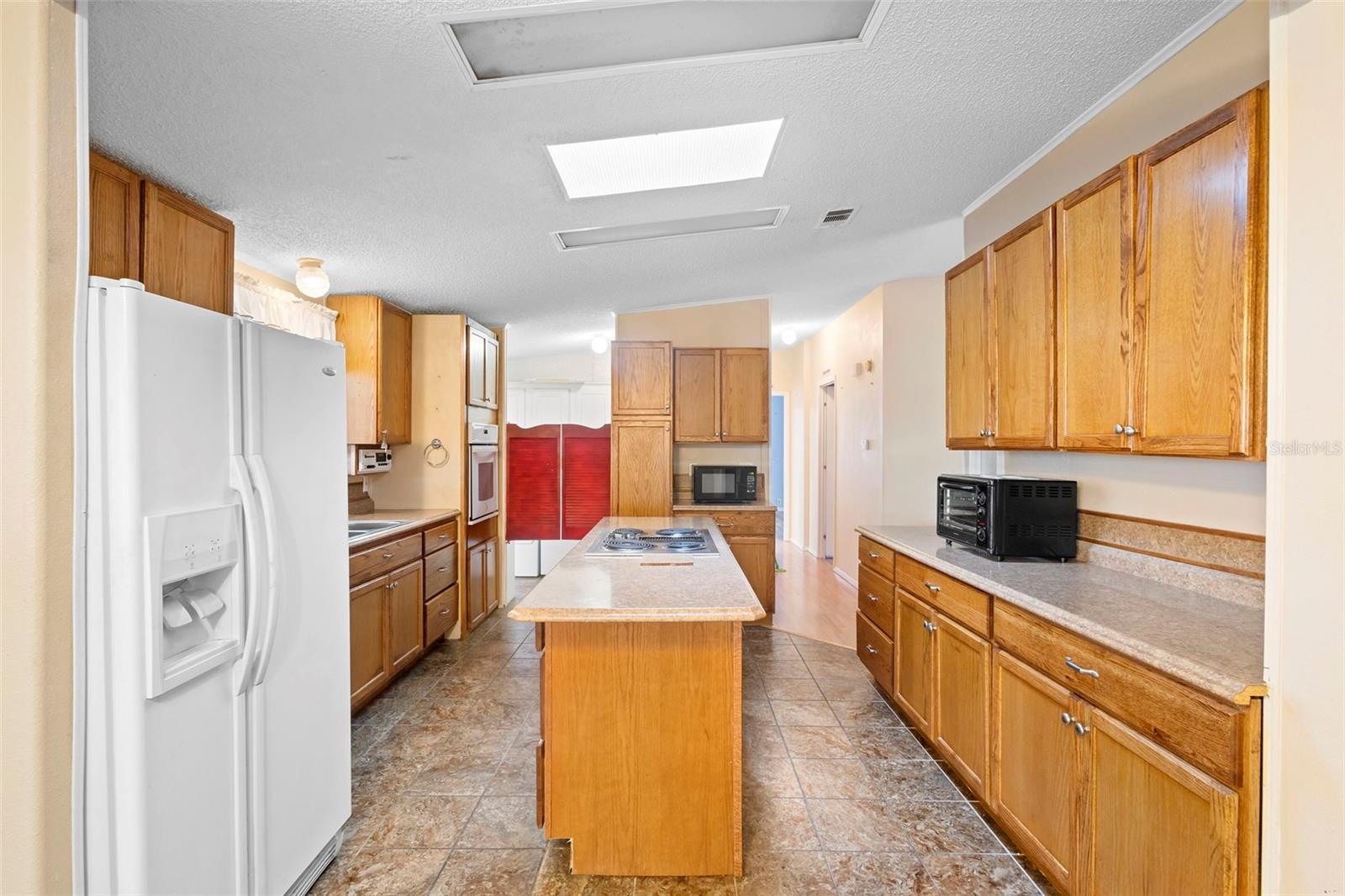 Image 9 of 26 For 11910 Salina Way