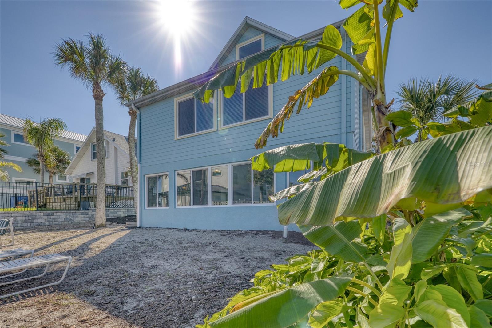 Image 27 of 46 For 4045 Oriole Avenue