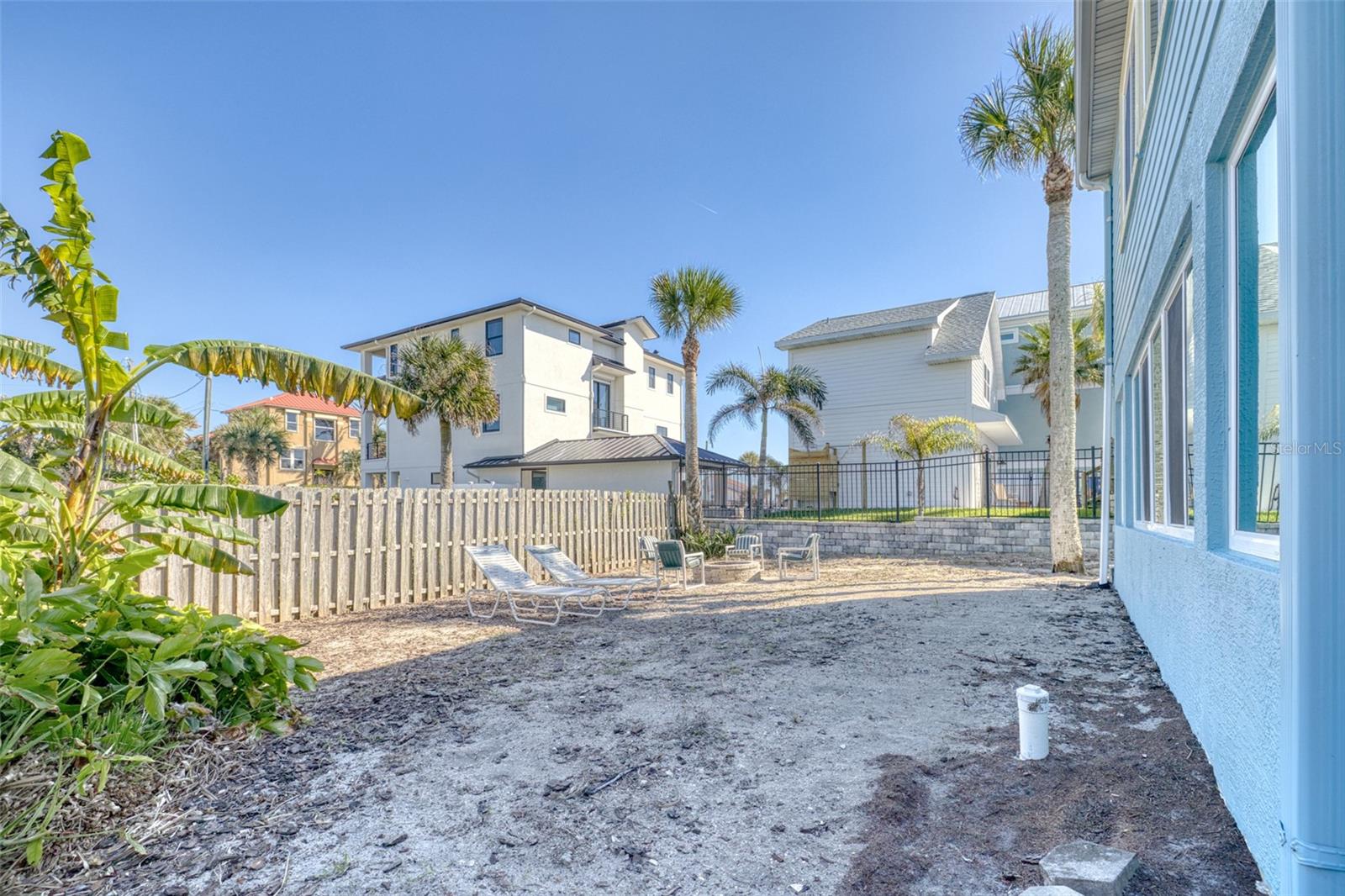 Image 28 of 46 For 4045 Oriole Avenue