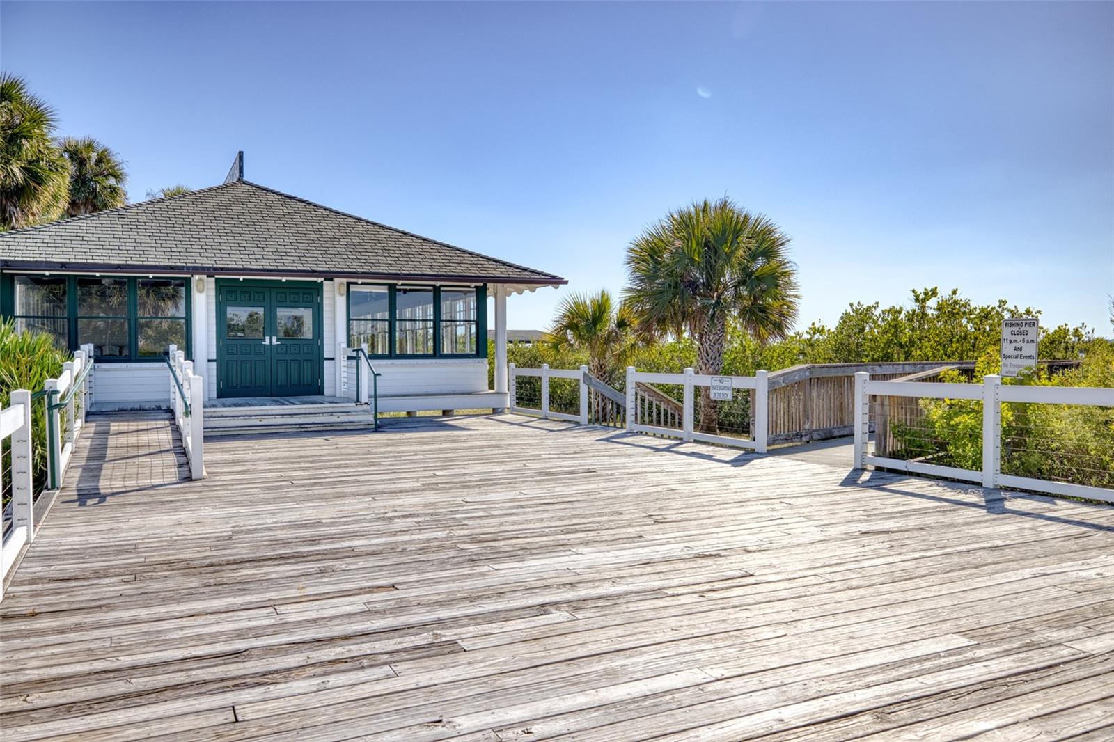 Image 33 of 46 For 4045 Oriole Avenue