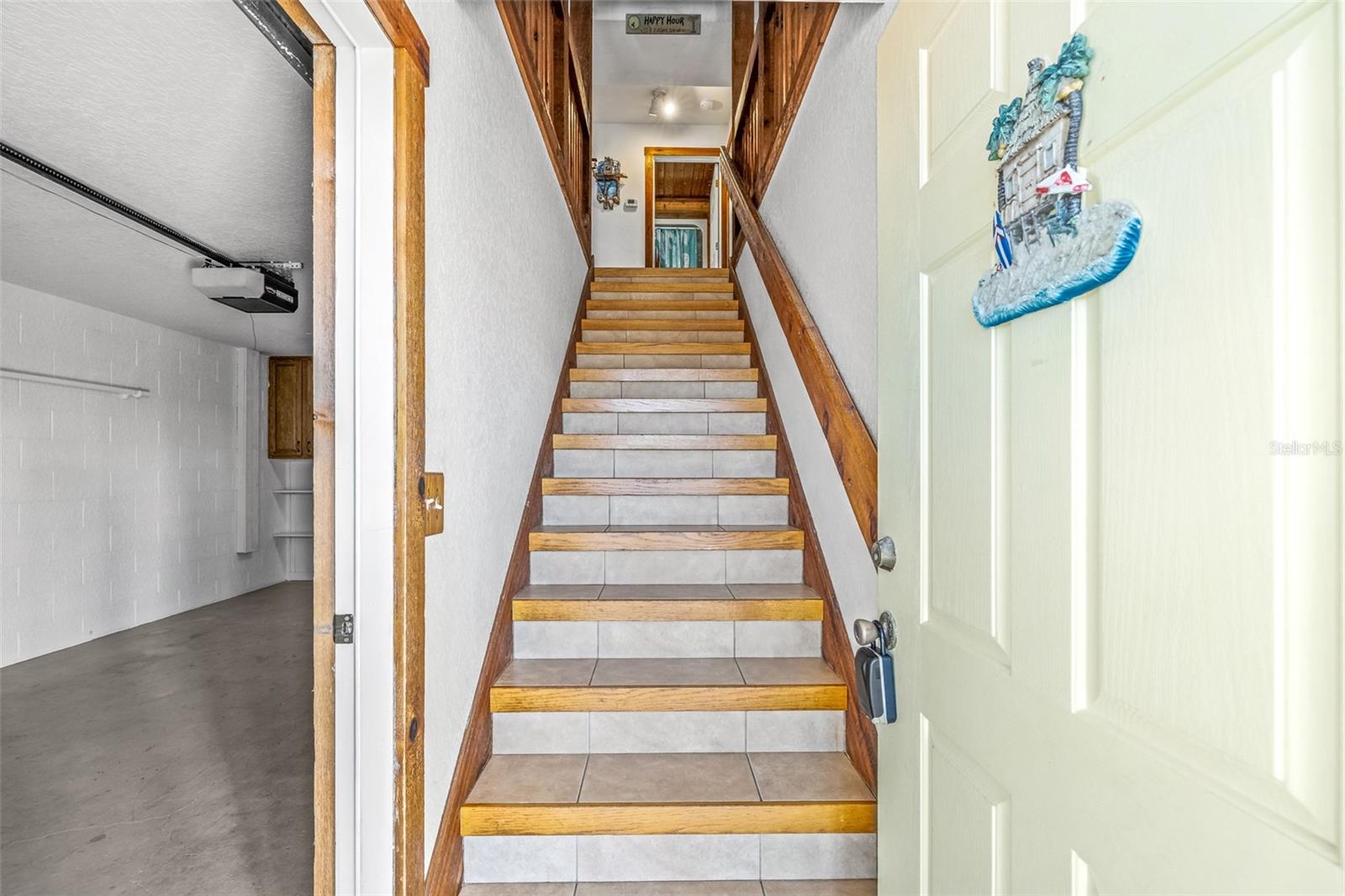 Image 5 of 46 For 4045 Oriole Avenue