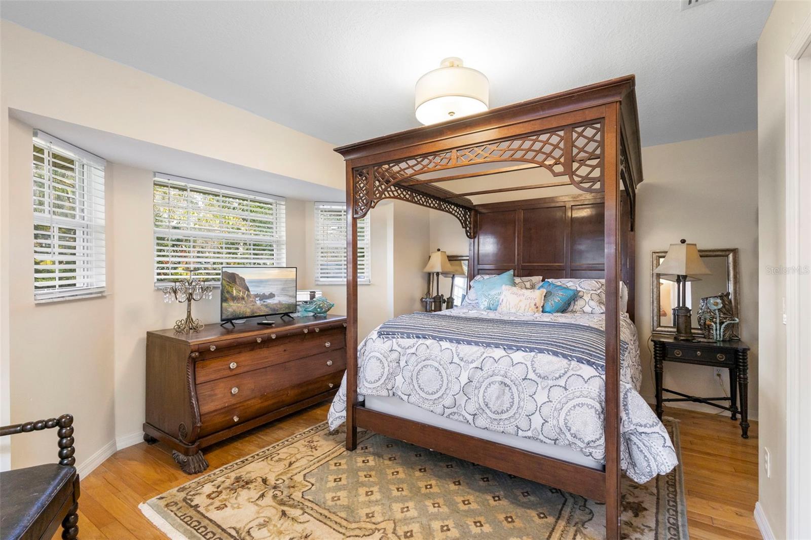 Image 22 of 46 For 1136 Glen Falls Road