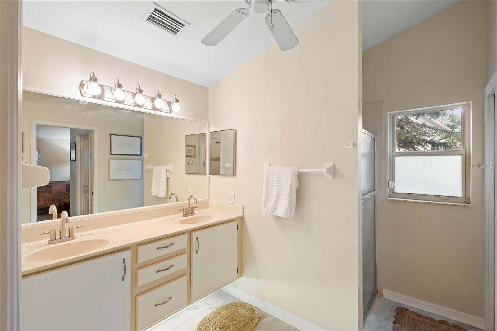 Image 24 of 46 For 1136 Glen Falls Road