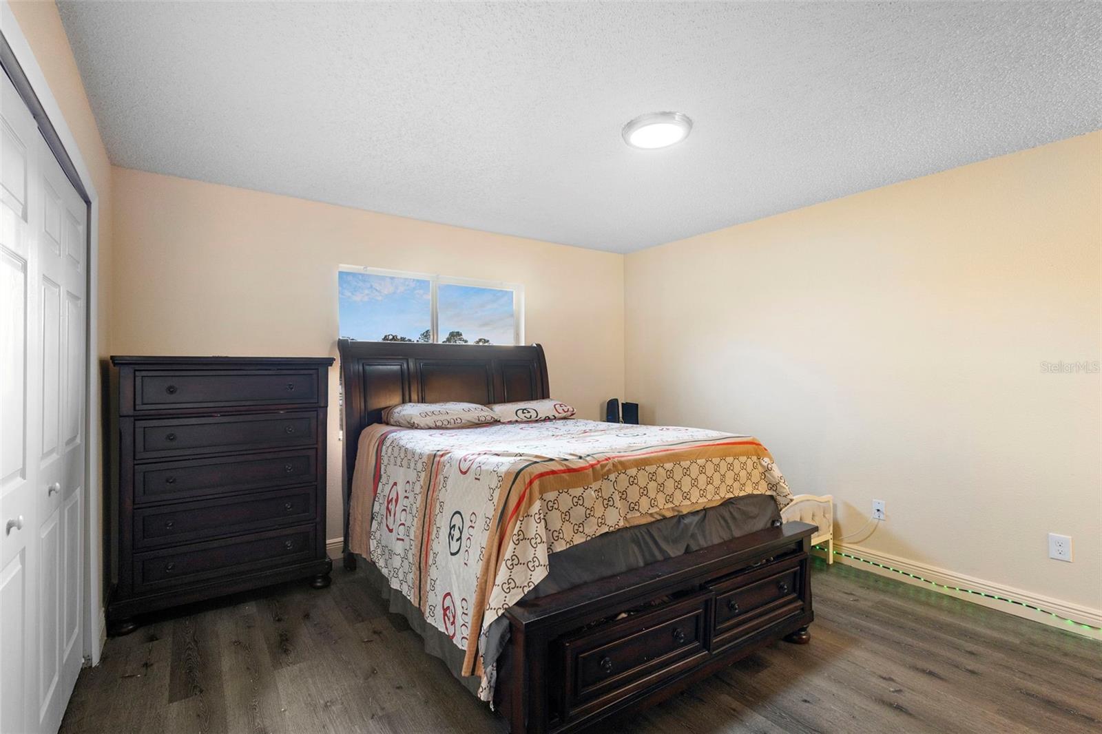 Image 28 of 37 For 2930 Surf Drive