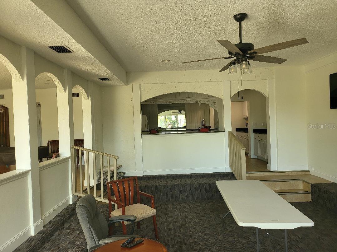 Image 14 of 21 For 574 Orange Drive 78