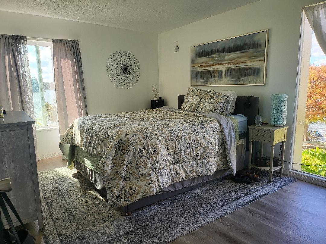 Image 6 of 21 For 574 Orange Drive 78