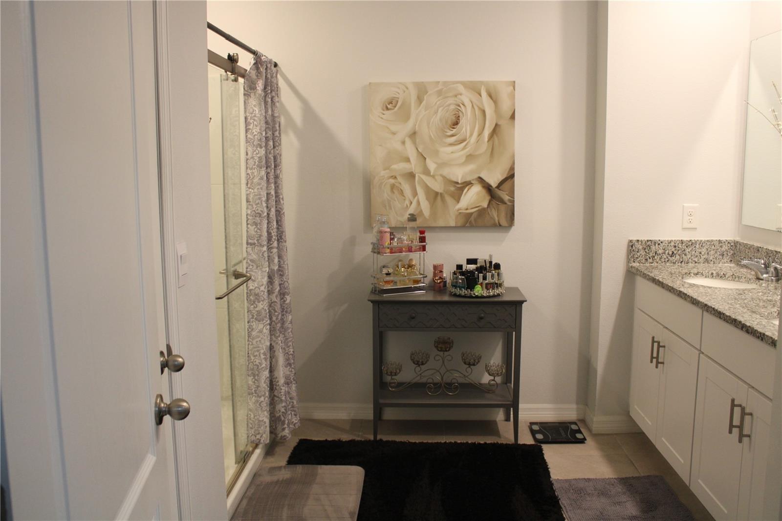 Image 17 of 35 For 410 Lady Bella Place