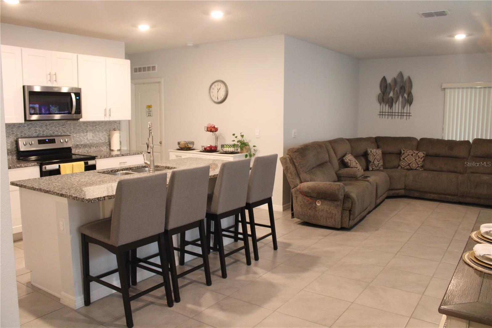 Image 5 of 35 For 410 Lady Bella Place