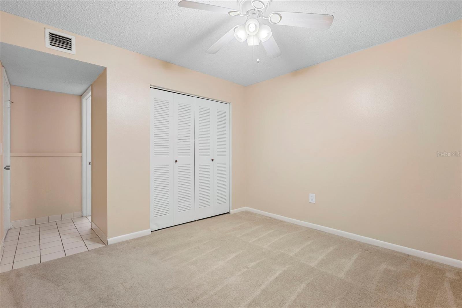 Image 33 of 44 For 120 Hibiscus Woods Court 15c