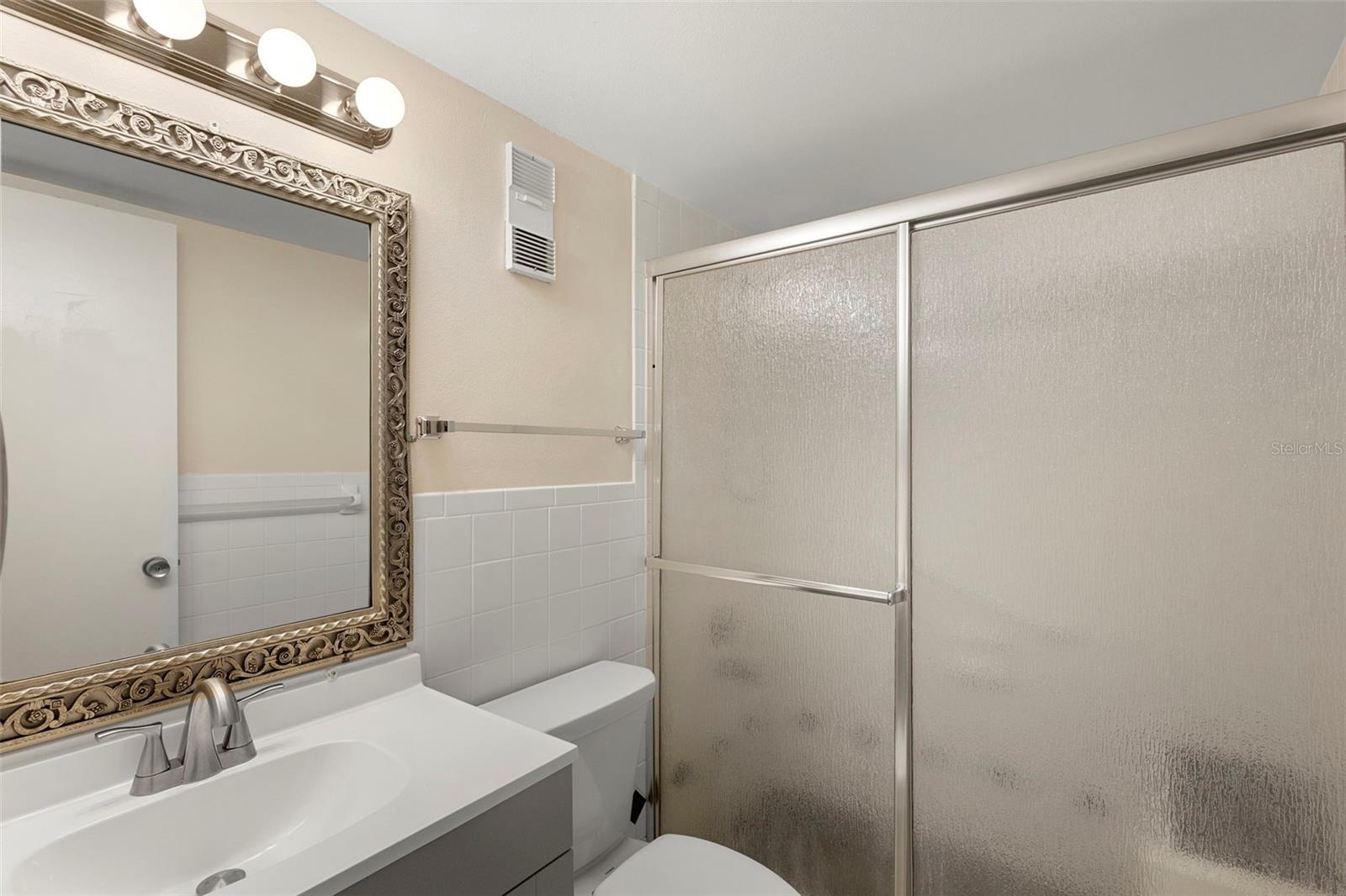 Image 34 of 44 For 120 Hibiscus Woods Court 15c