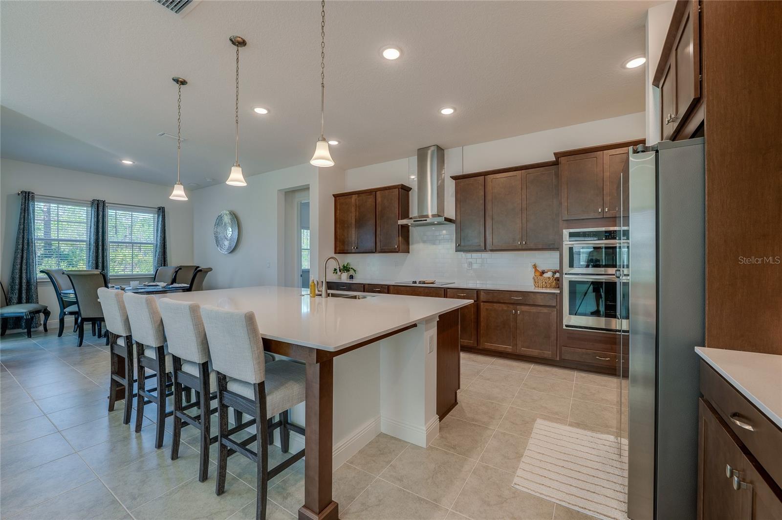 Image 11 of 52 For 1018 Flopshot Circle