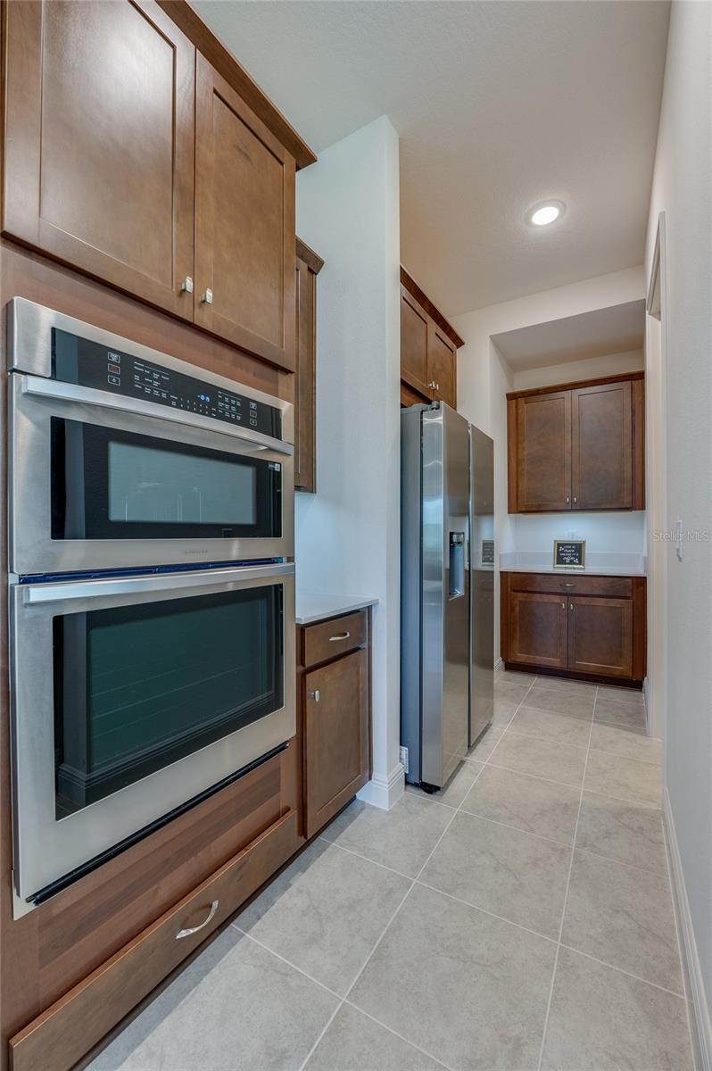 Image 15 of 52 For 1018 Flopshot Circle