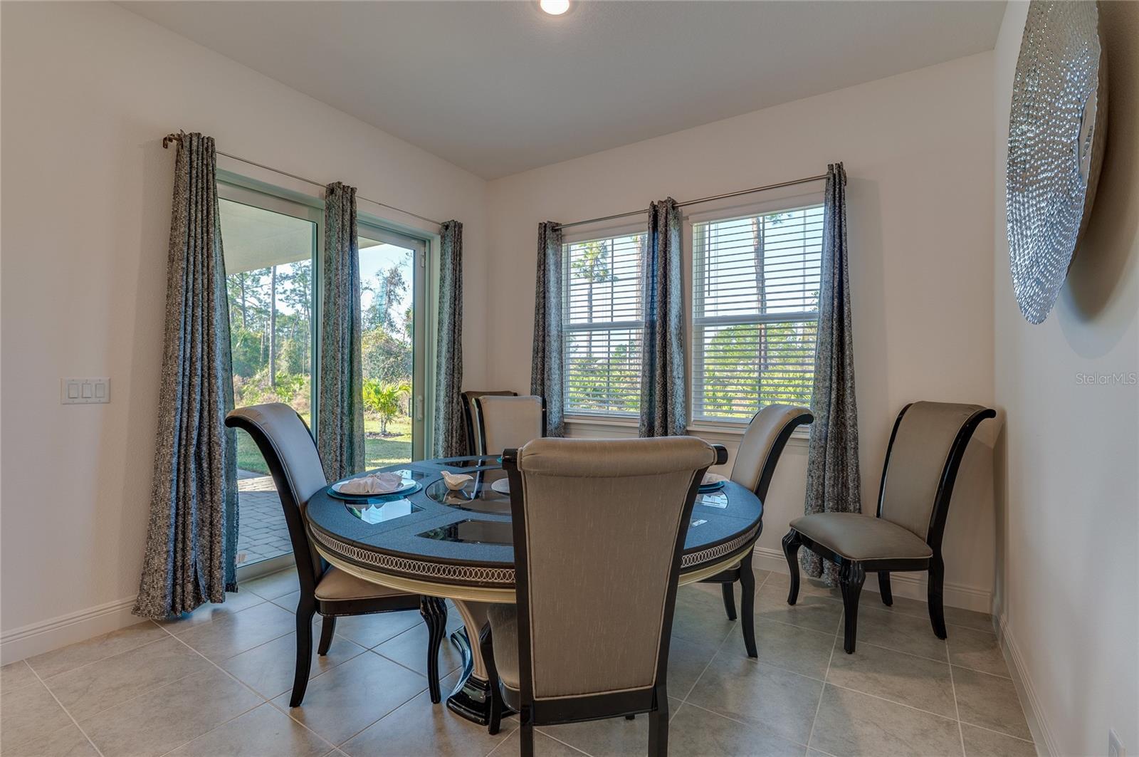 Image 18 of 52 For 1018 Flopshot Circle