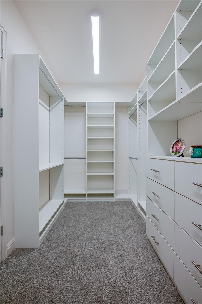 Image 26 of 52 For 1018 Flopshot Circle