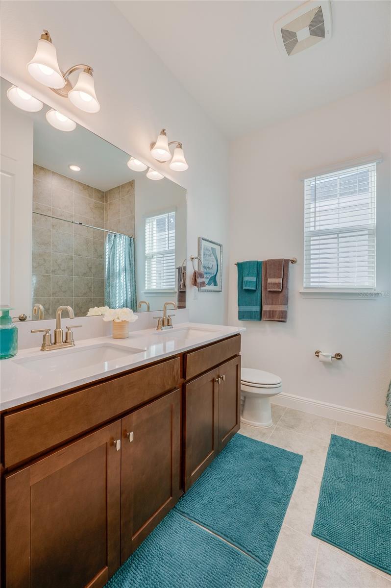 Image 29 of 52 For 1018 Flopshot Circle