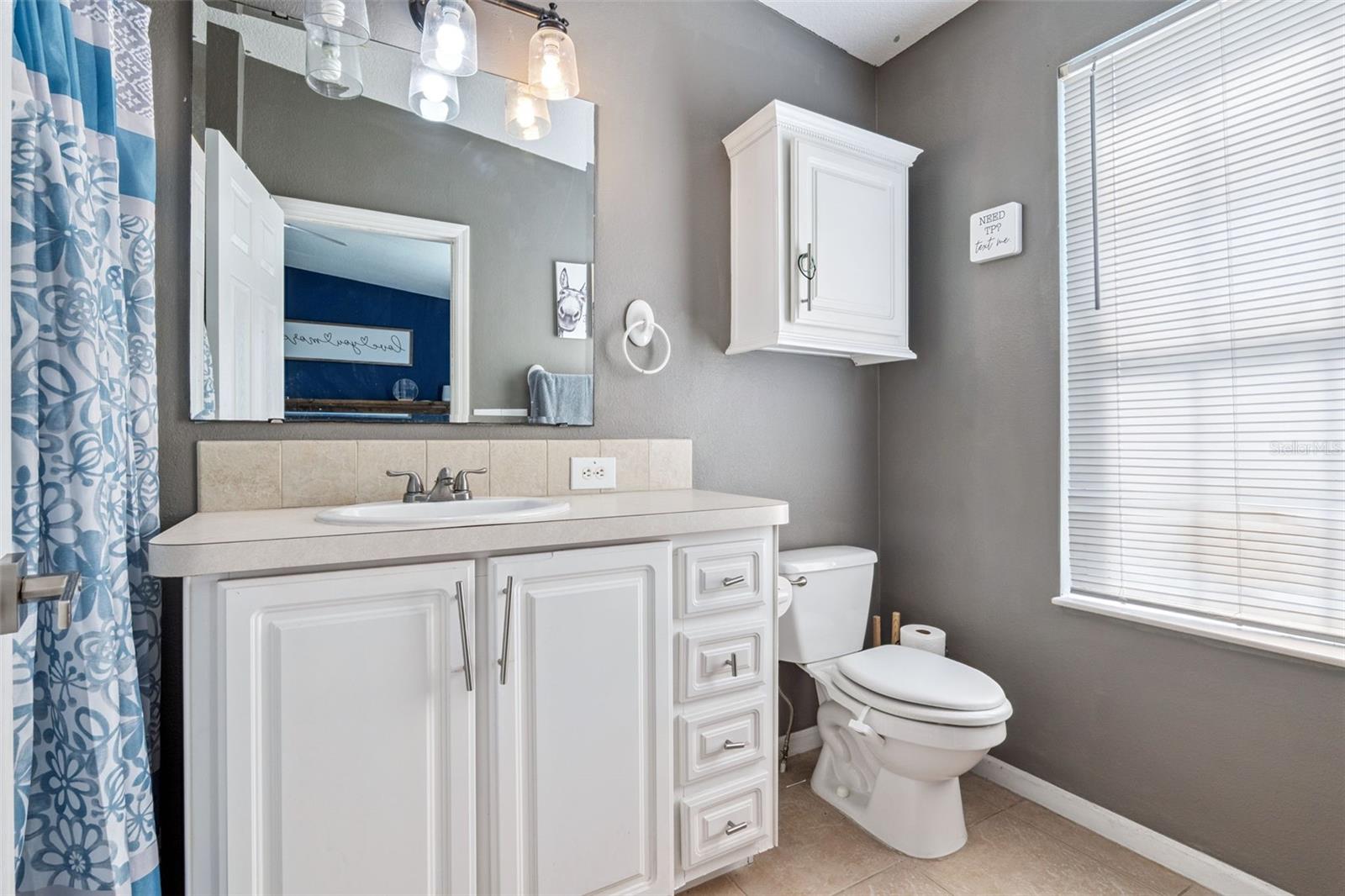 Image 18 of 53 For 3640 Hammock Road