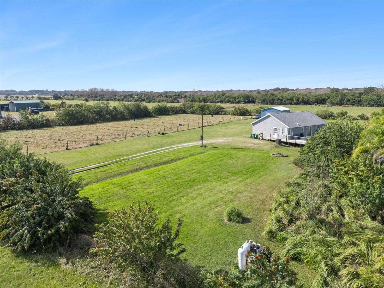 Image 33 of 53 For 3640 Hammock Road