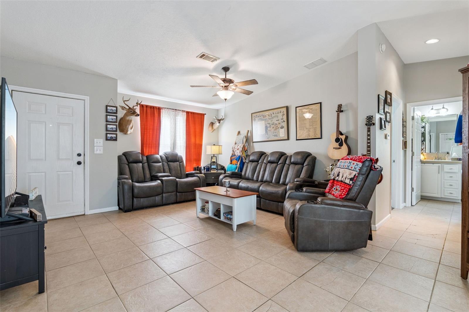 Image 4 of 53 For 3640 Hammock Road