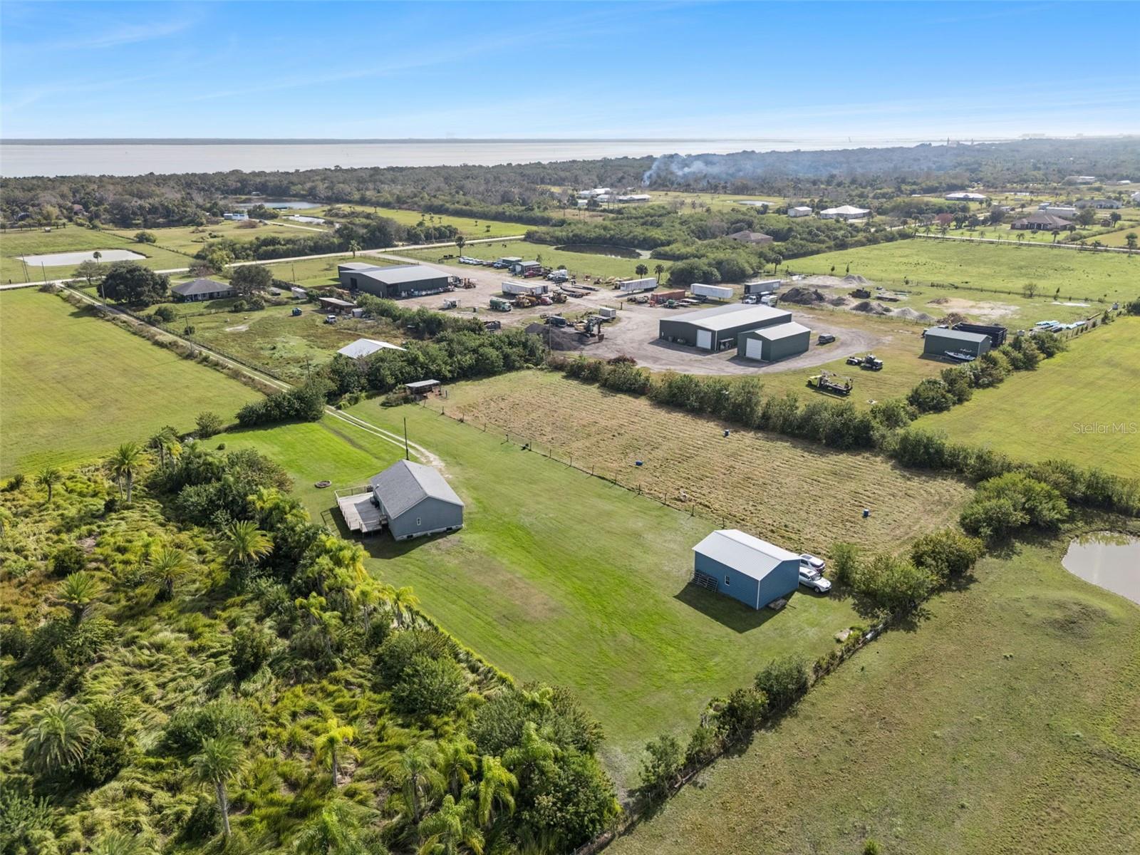 Image 42 of 53 For 3640 Hammock Road