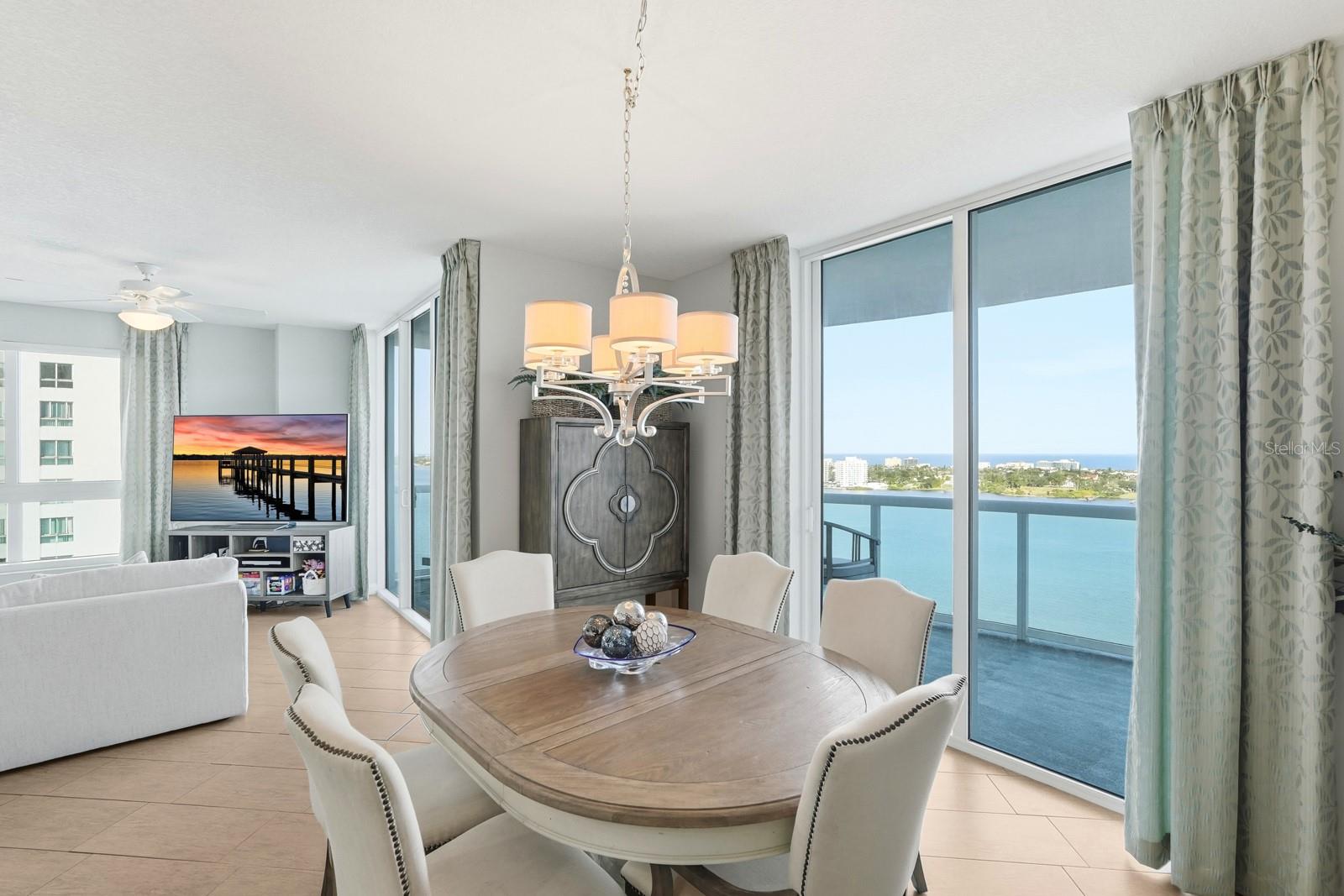 Image 16 of 74 For 231 Riverside Drive 1702