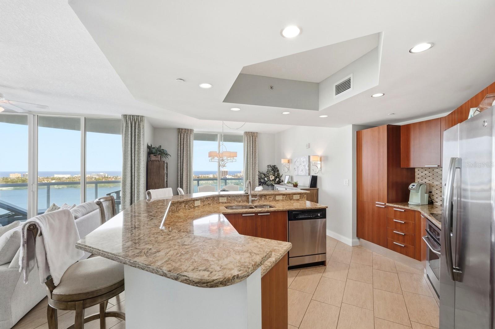 Image 21 of 74 For 231 Riverside Drive 1702