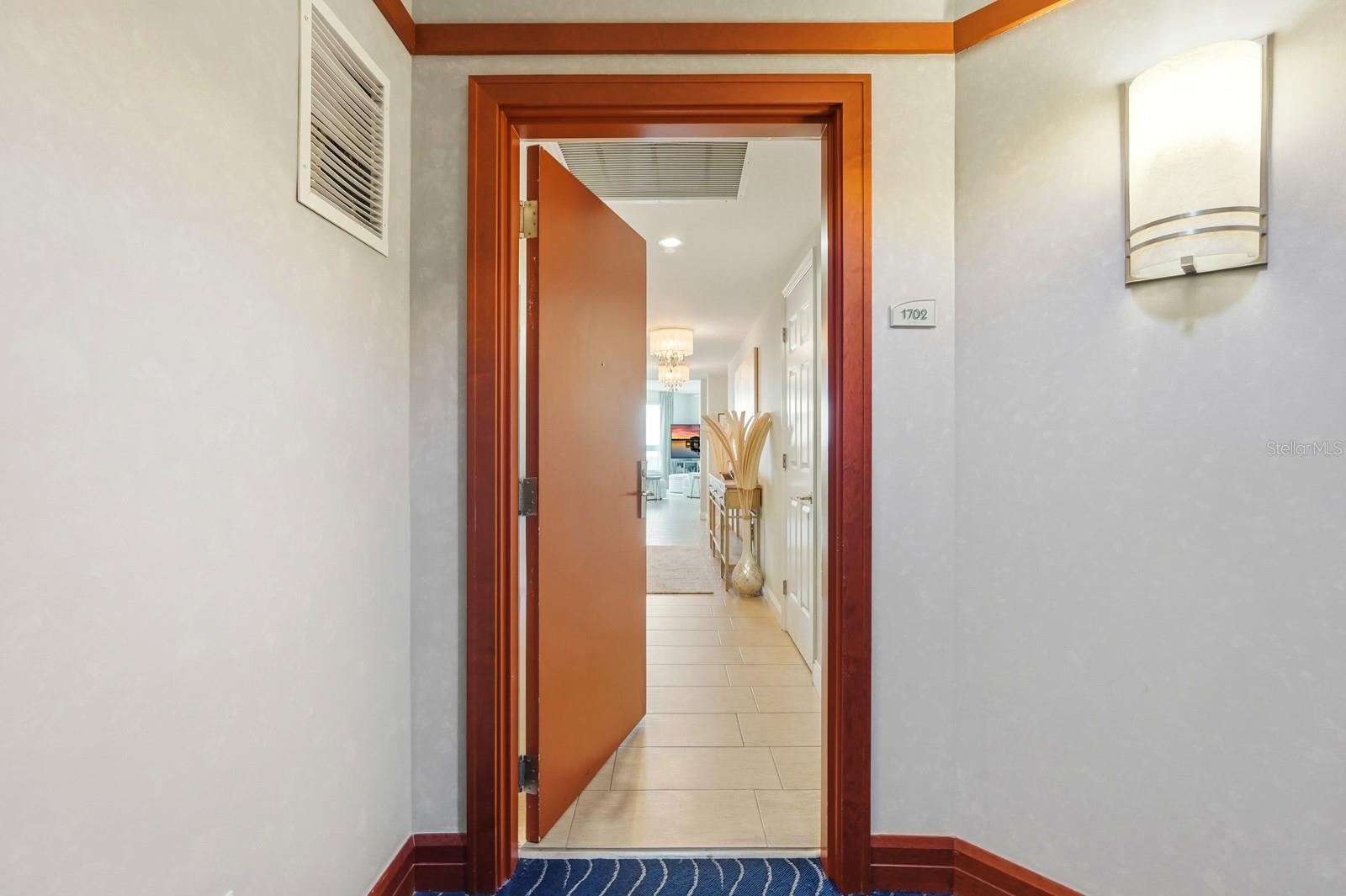 Image 4 of 74 For 231 Riverside Drive 1702