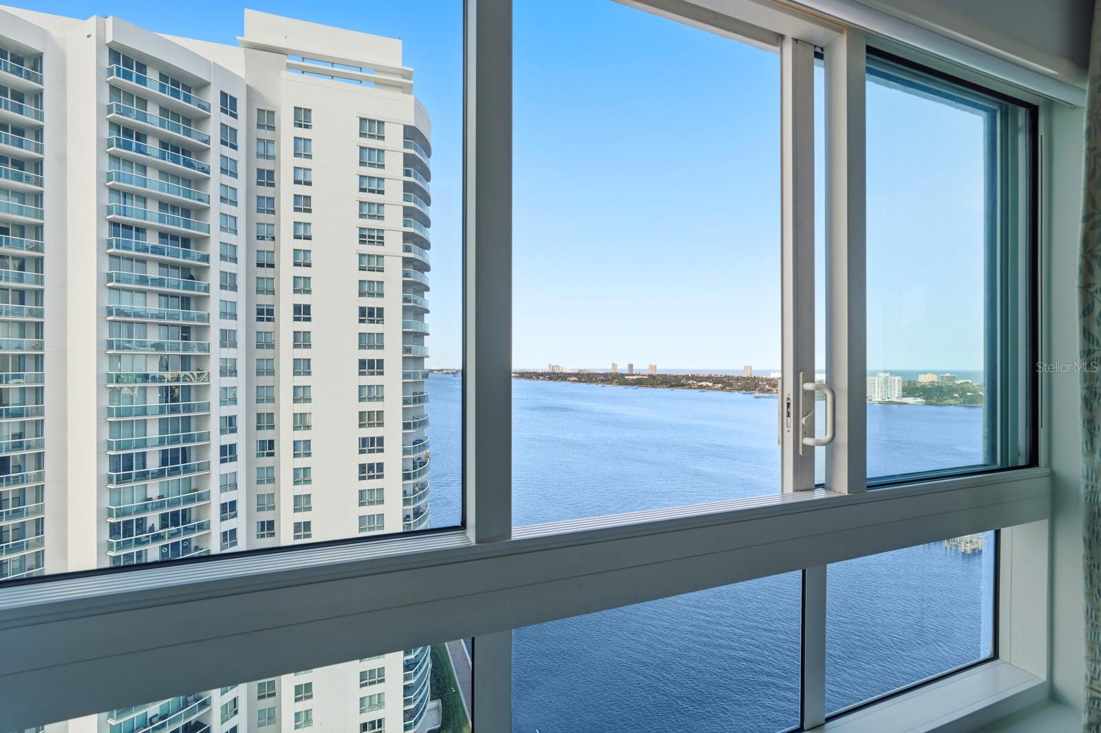 Image 47 of 74 For 231 Riverside Drive 1702