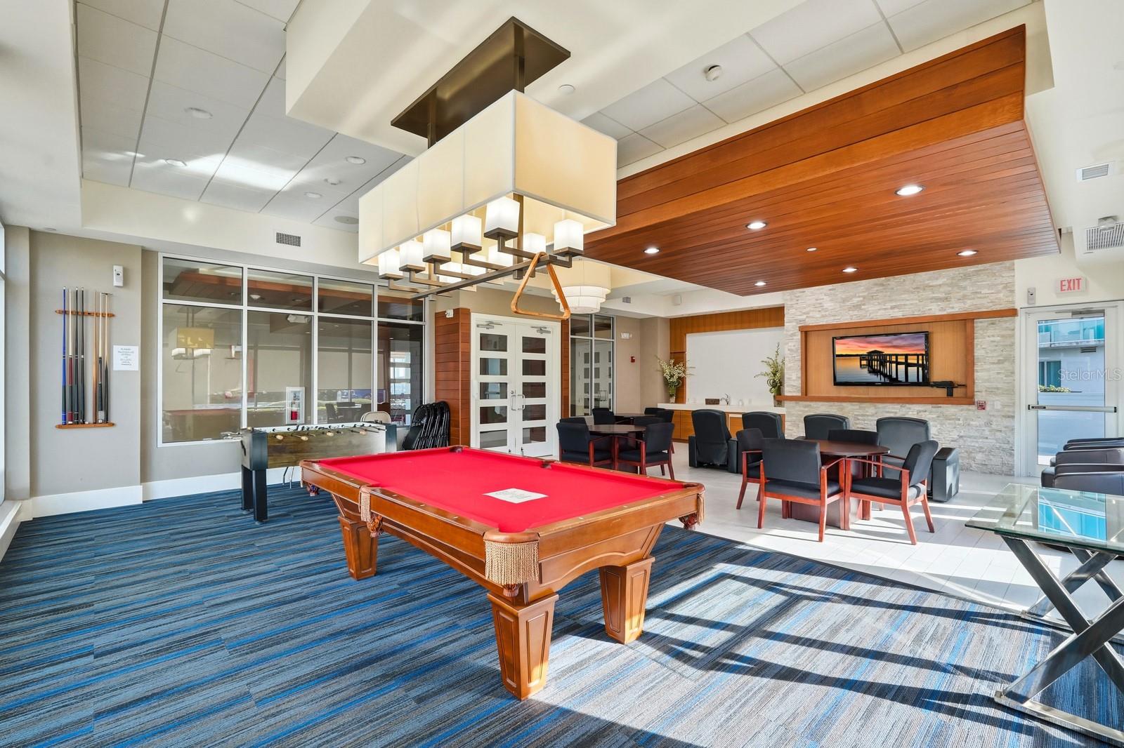 Image 53 of 74 For 231 Riverside Drive 1702